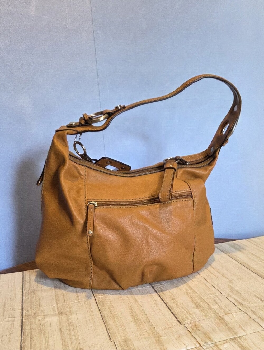 Tignanello Tan Leather Hobo Shoulder Bag - Picture 2 of 7